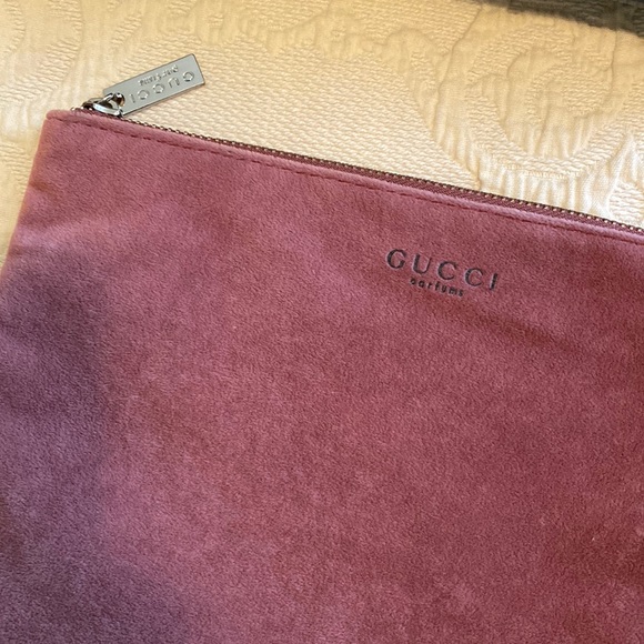 Gucci cosmetic bag - Picture 2 of 4